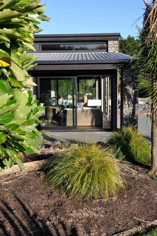 Matapouri & Tutukaka Spectacular Coastal Views- Aroha Luxury Guest Suite エクステリア 写真