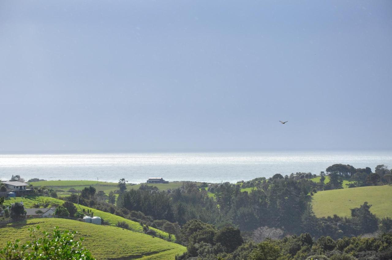 Matapouri & Tutukaka Spectacular Coastal Views- Aroha Luxury Guest Suite エクステリア 写真