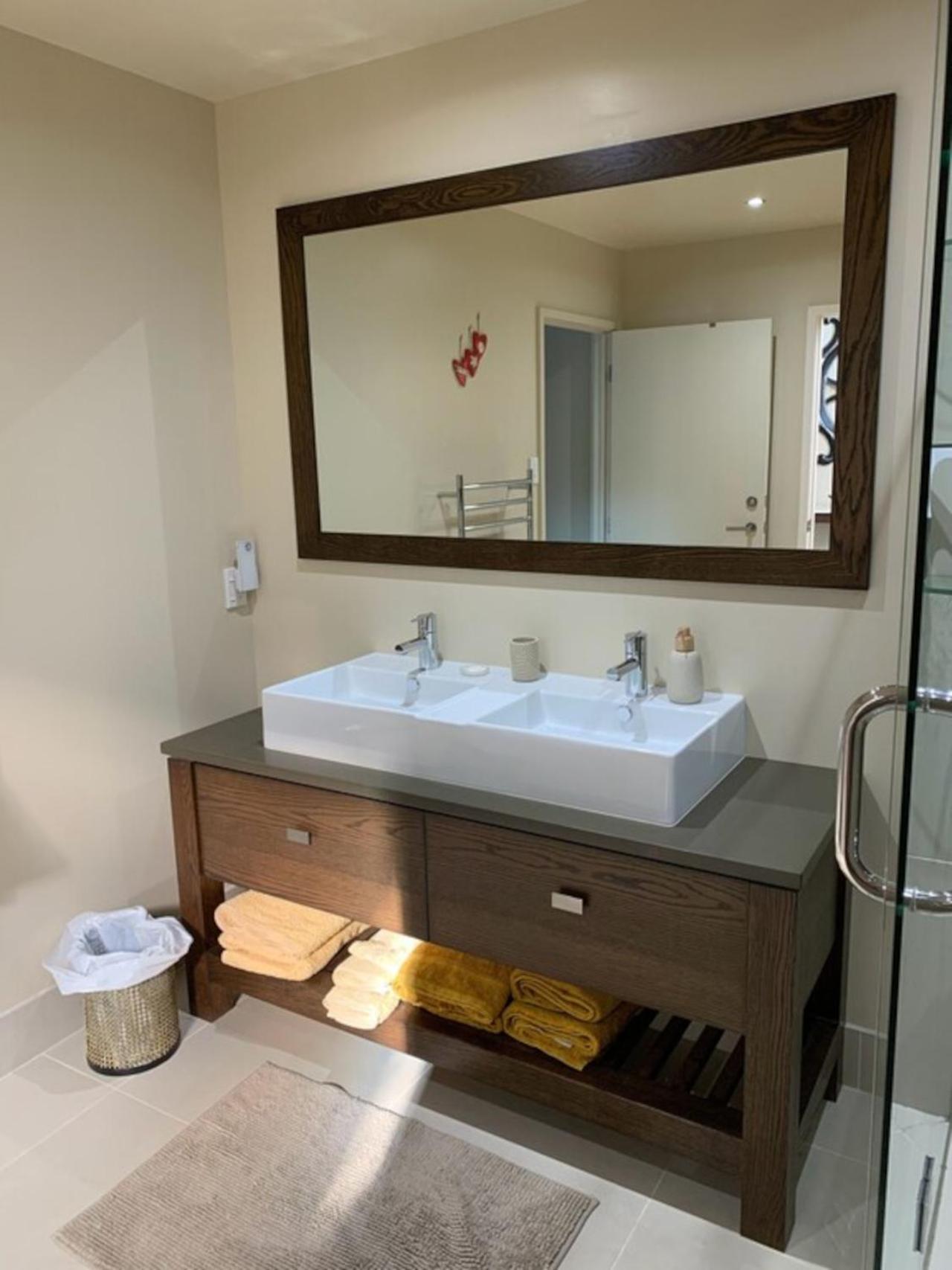 Matapouri & Tutukaka Spectacular Coastal Views- Aroha Luxury Guest Suite エクステリア 写真